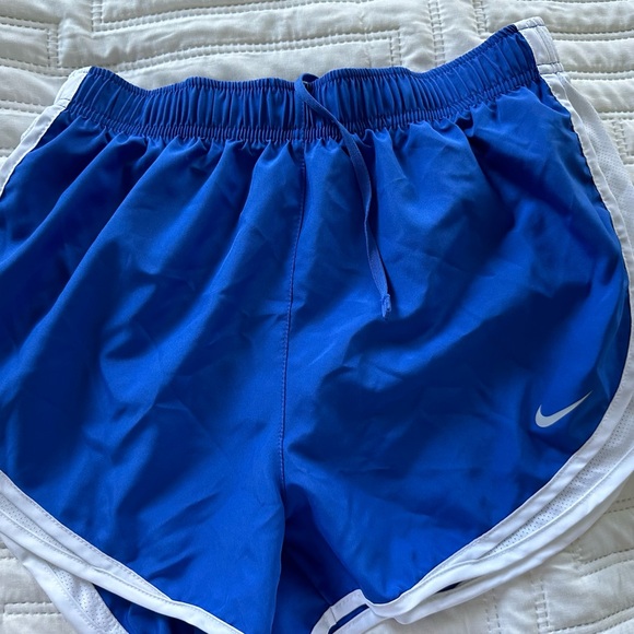 Nike Tempo Dri-fit Running shorts - Picture 1 of 3